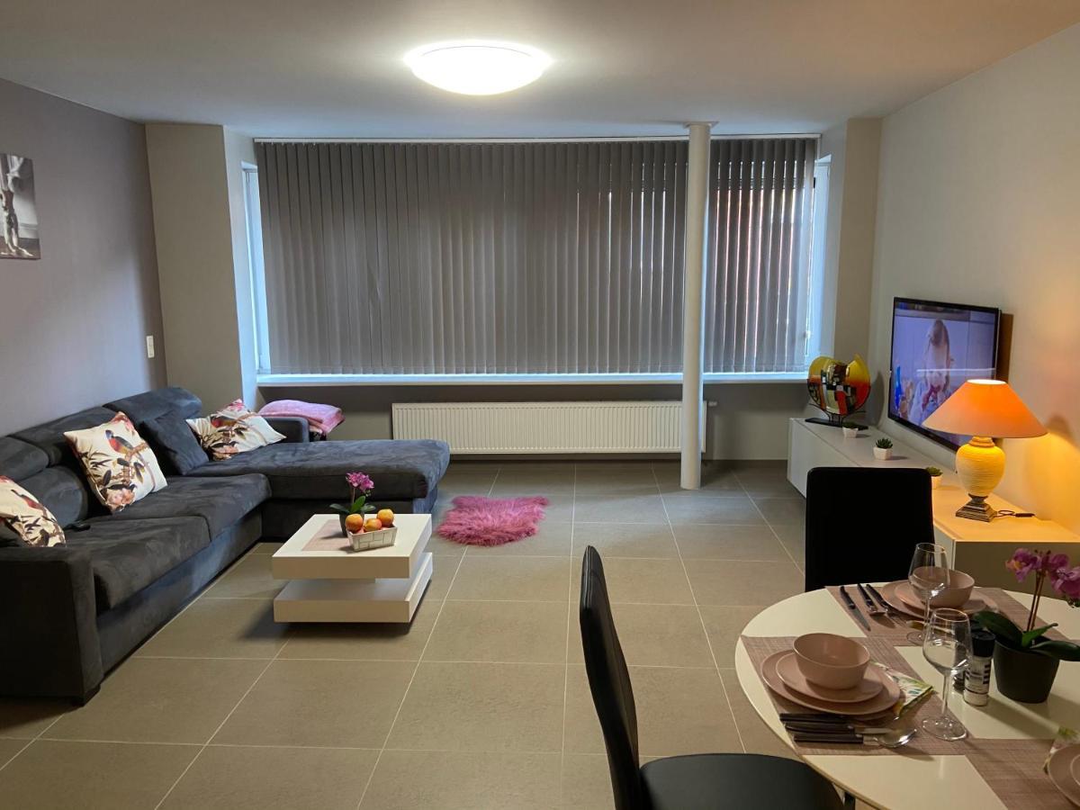 Moderne Appartement Aan Zee Ostend Exterior foto
